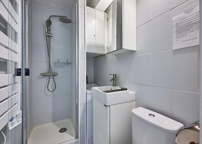 Un Balcon Sur La - Appt A 30m De La Apartment *